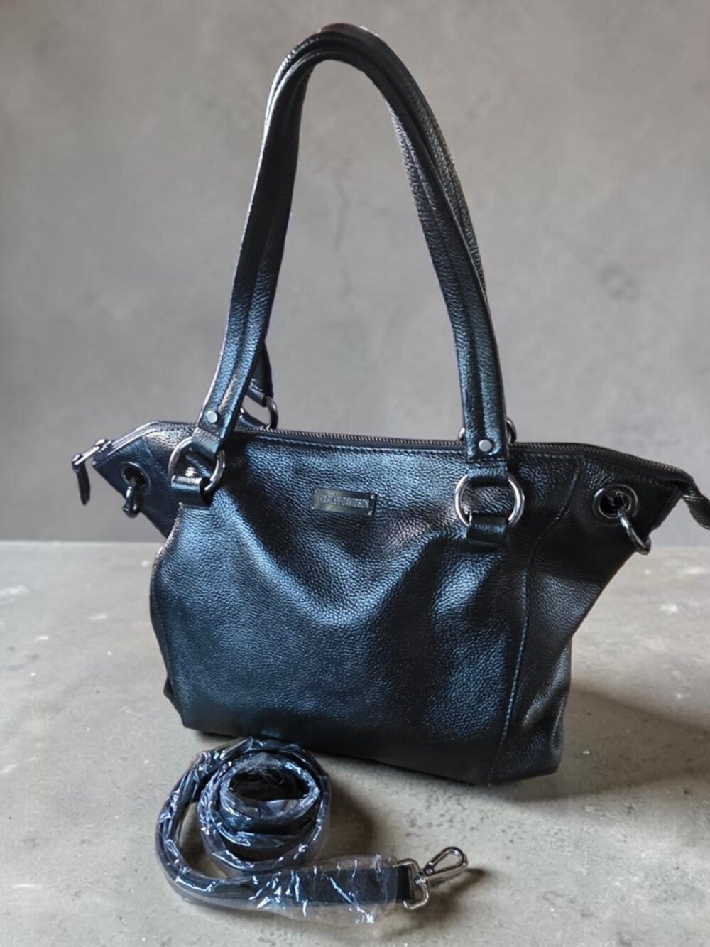 NWT HARLEY DAVIDSON Classic Black Leather Satchel Crossbody